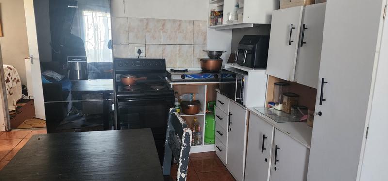2 Bedroom Property for Sale in Delft Western Cape